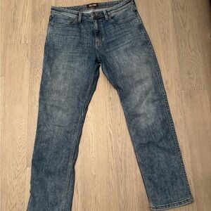 DUER Relaxed fit technical jeans